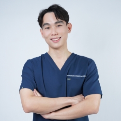 นพ. สิทธิโชค ตั้งกิจโชติ